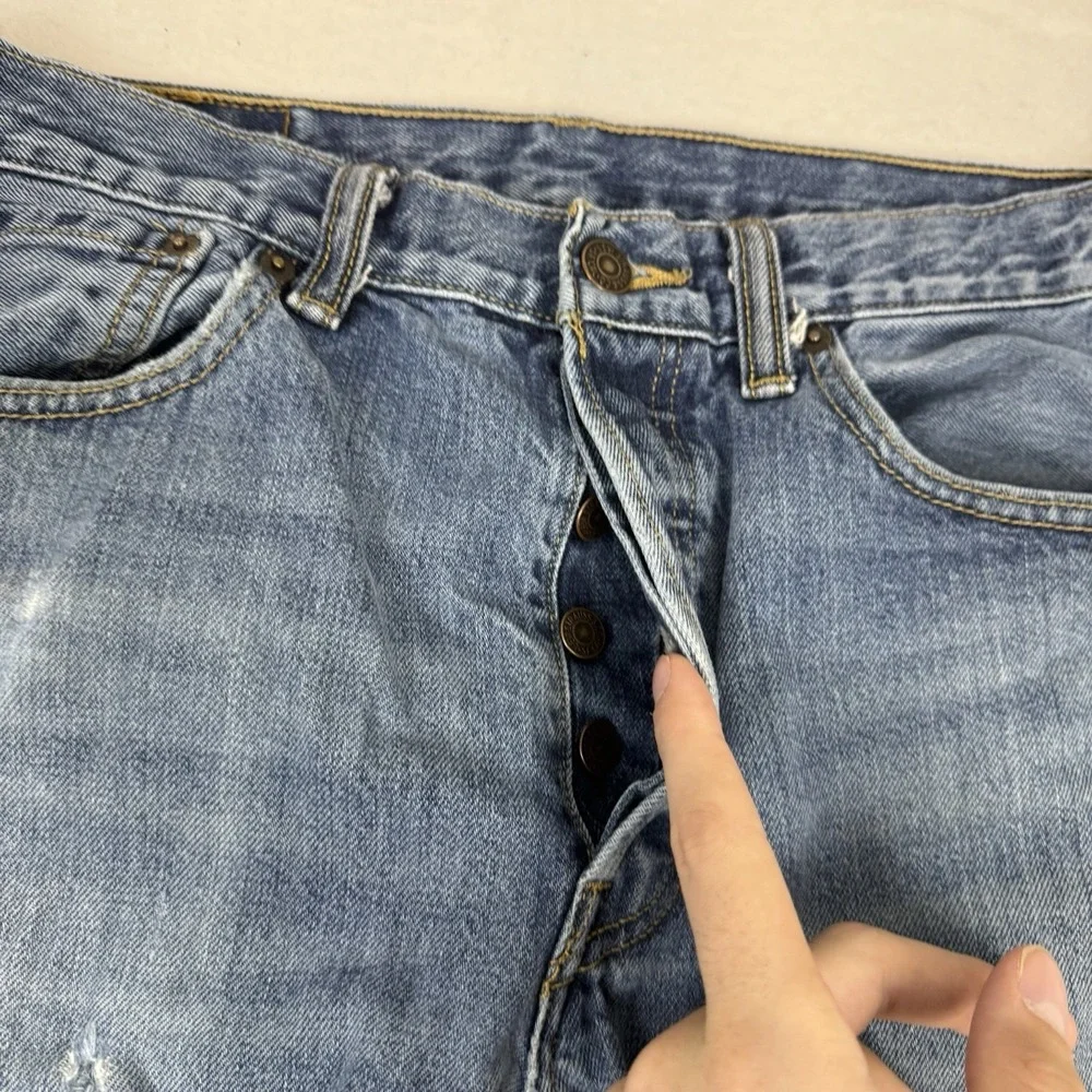 Levis 501 Jeans Mens 32x32 Blue Wash Button‎ Fly Straight Leg Original Fit Denim